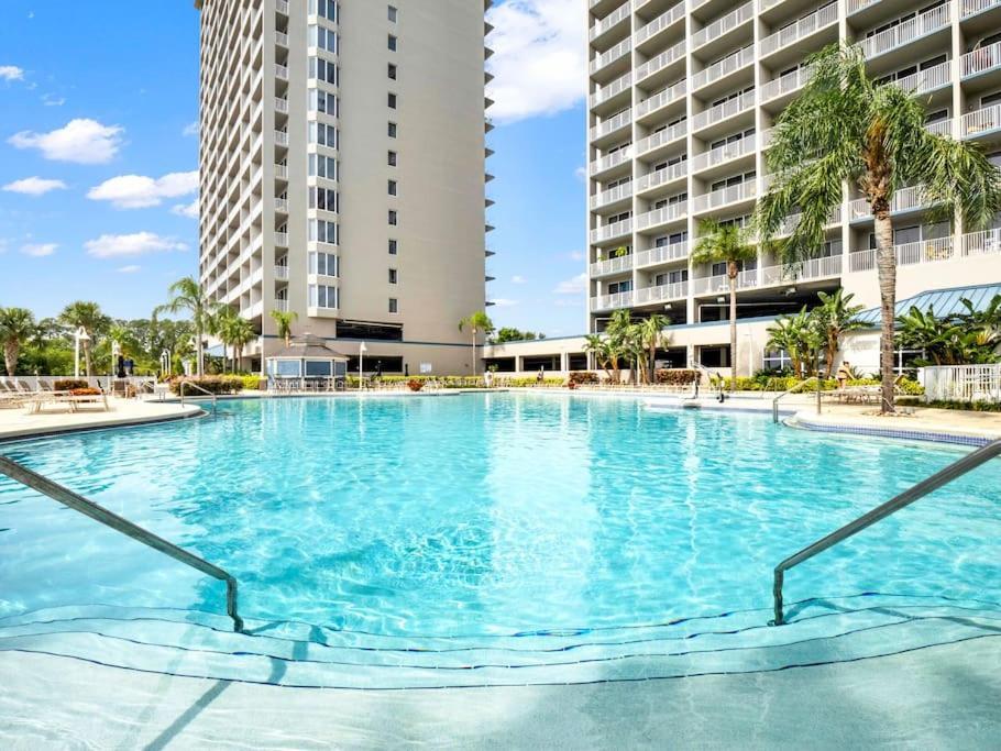 Apartment Big Pool, Stunning Lakeview, Sunrise, #1907 Orlando