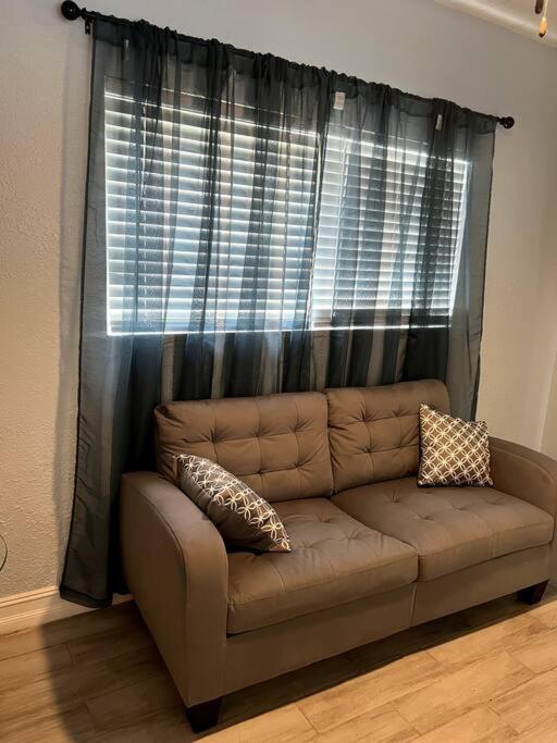 Holiday home 3bdrm Modern Entertainment