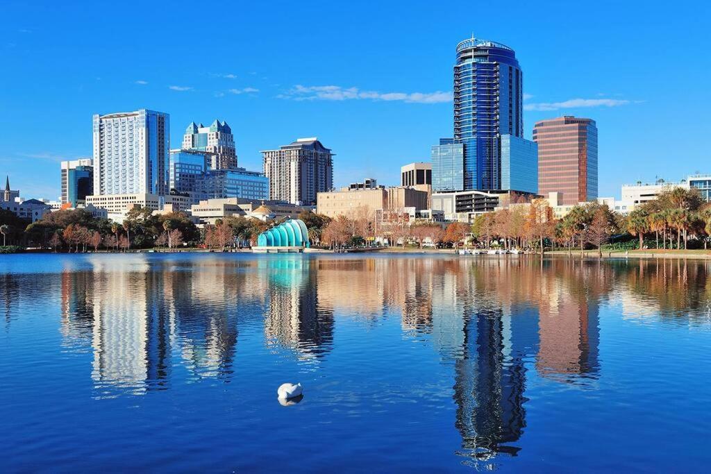 3bdrm Modern Entertainment Holiday home Orlando