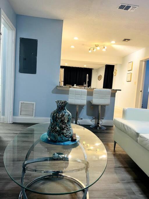 Holiday home 3bdrm Modern Entertainment