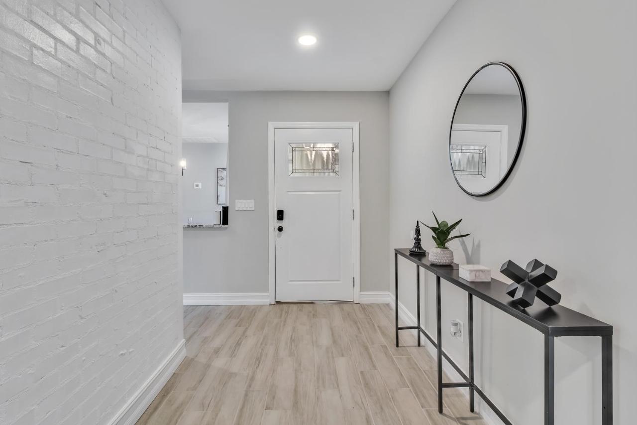 Modern Front Casita Near Winter Park! Holiday home