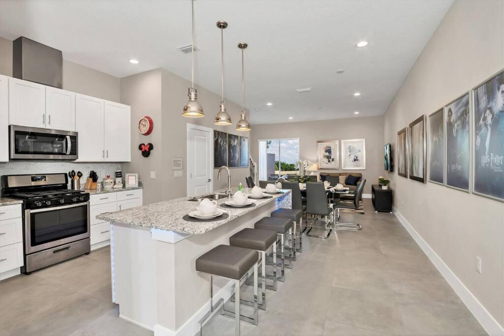 New Awesome Decorated Dreamhouse * Orlando