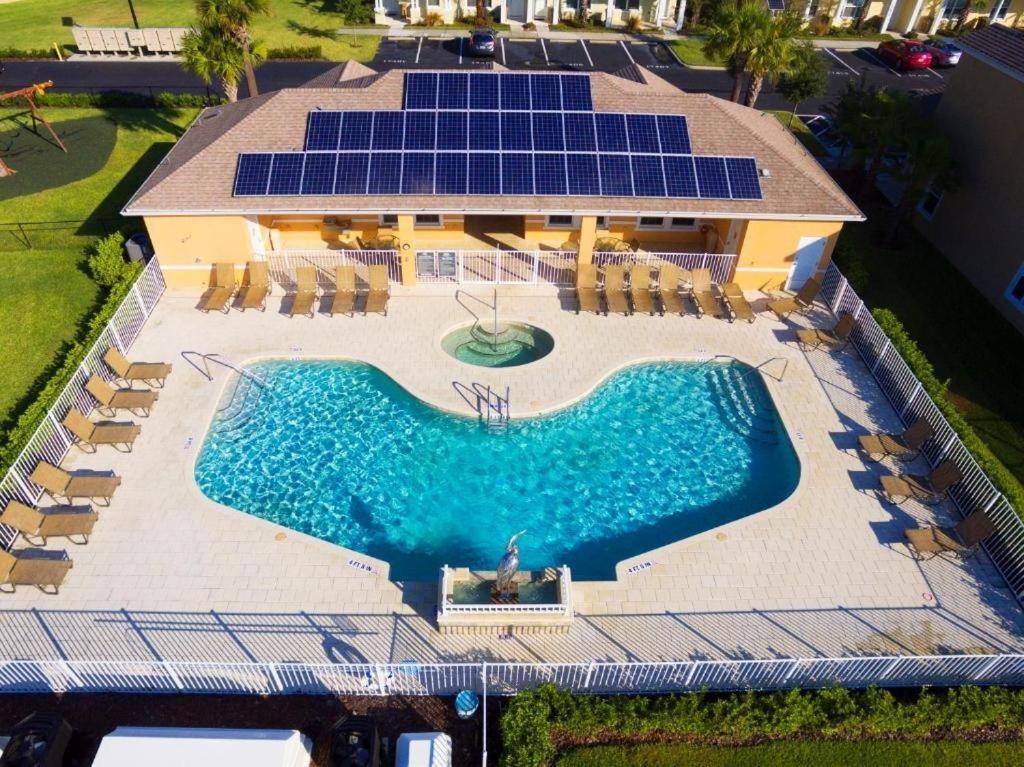 Priceless Peace At Serenity By Shine Villas, 081 Townhouse Holiday home