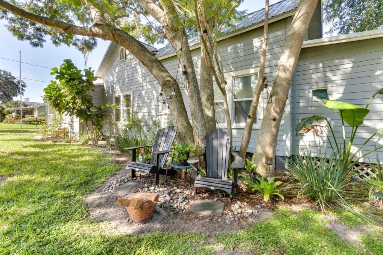 Updated Winter Garden With Yard And Fire Pit! Holiday home