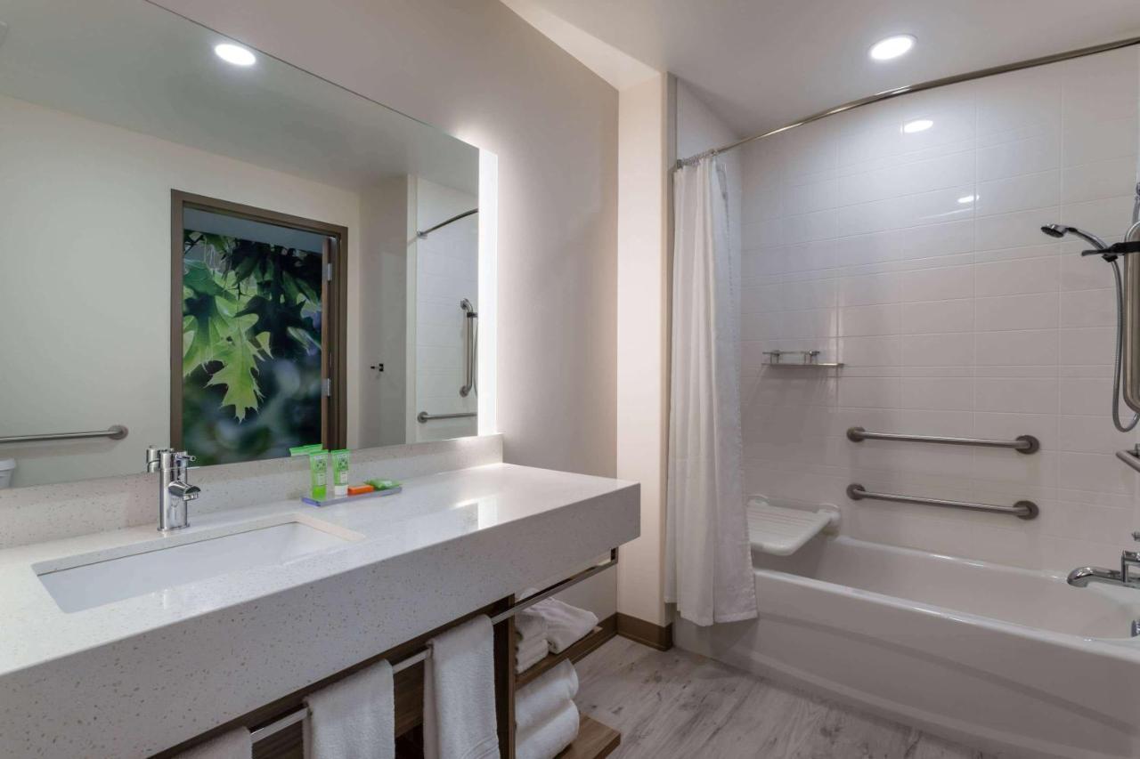 Wyndham Garden Airport - Free Airport Shuttle 3* Orlando