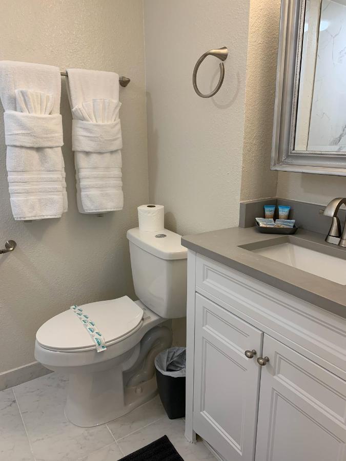18-universal And Heart Of International Dr Apartment