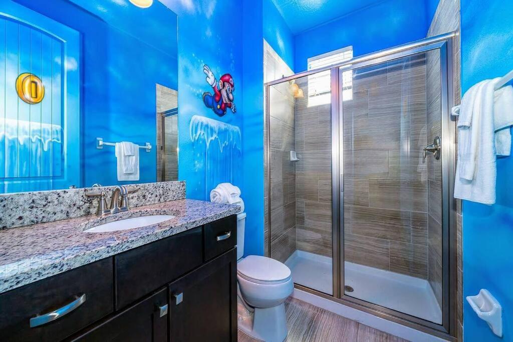 8br Mansion: Packed With Fun And Comfort For