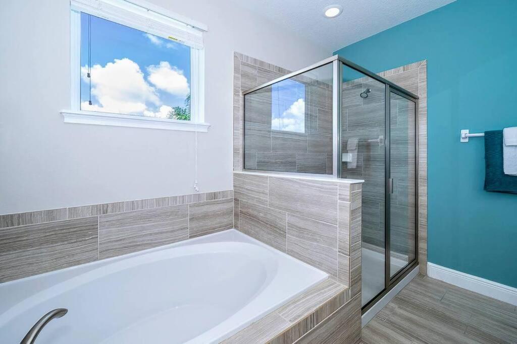 Holiday home 8br Mansion: Packed With Fun And Comfort For Orlando