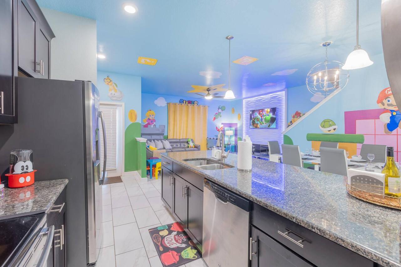 Amazing Thematic House Pvt Poolarcades Holiday home *