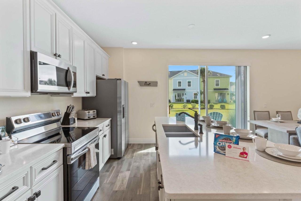 2971 Castaway Lane * Orlando
