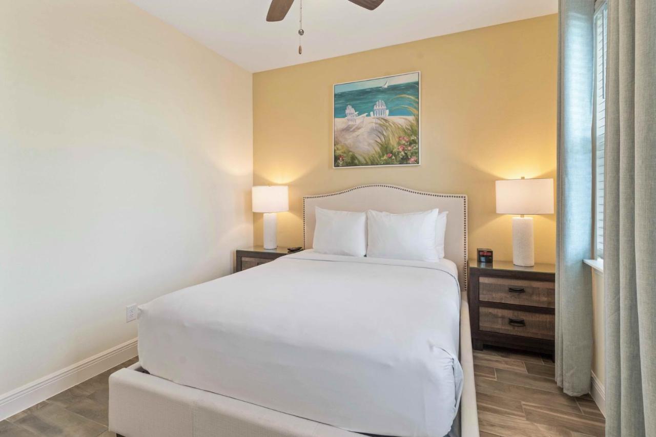 2971 Castaway Lane * Orlando
