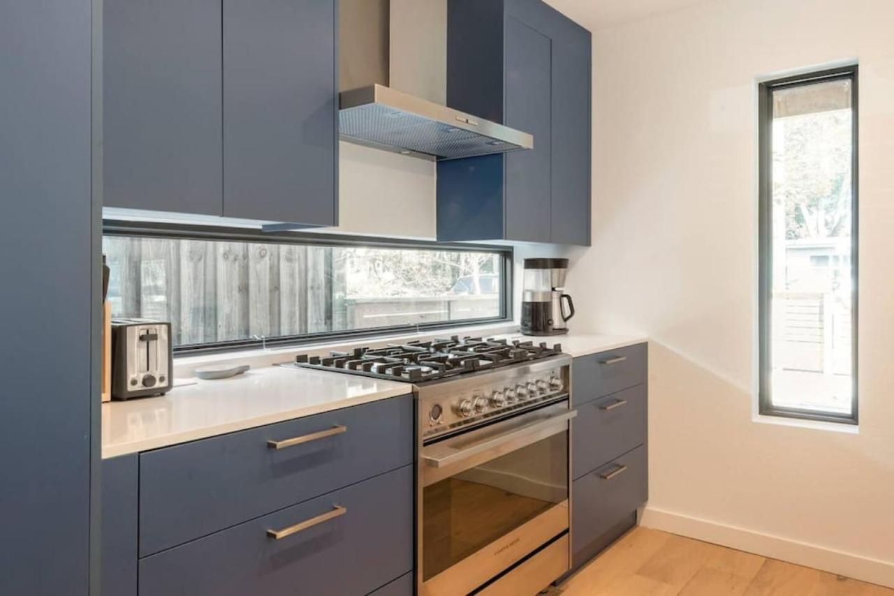 Holiday home Stunning Modern In Hip Enclave Near Dt