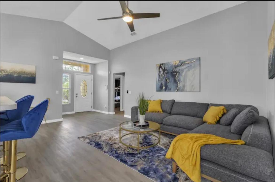 Modern Cozy 3 Bd/2 Ba For Family/friends *