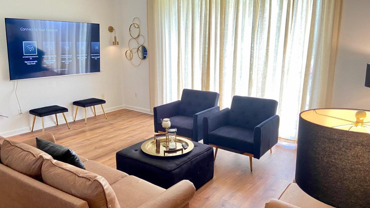 Holiday home P.19 # Vista Cay Newly Remodeled Walking Distance From Occc