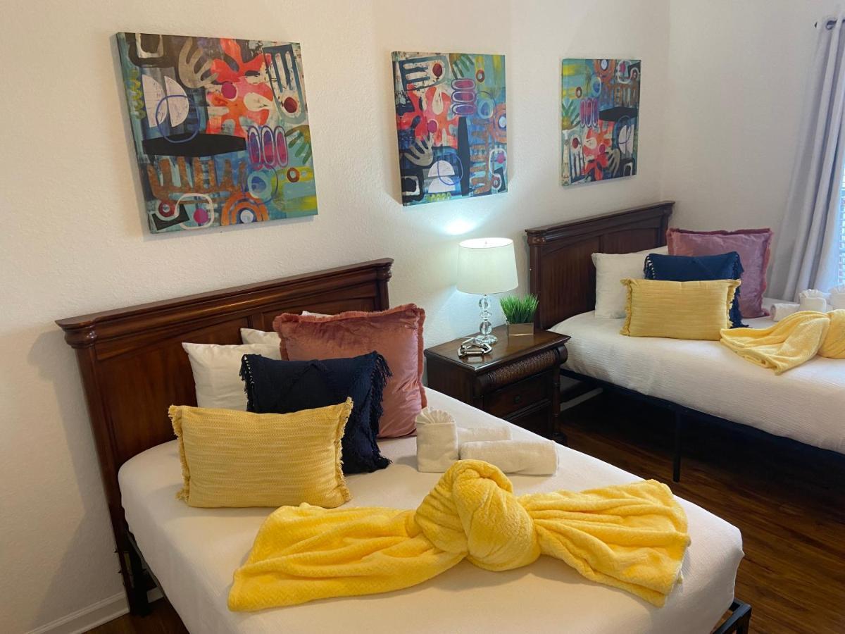 P.12 # Vista Cay Newly Remodeled Walking Distance From Convention Center /close To Universal/disney Apartment *