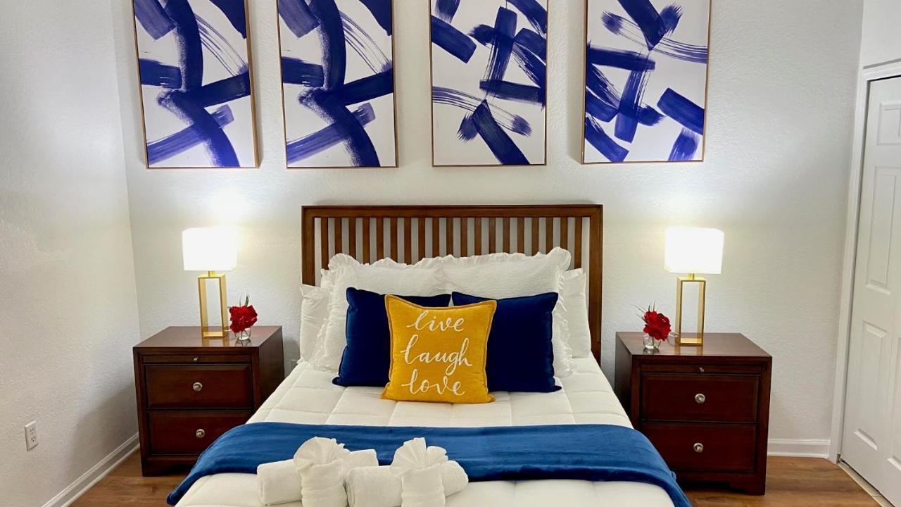 Holiday home P.19 # Vista Cay Newly Remodeled Walking Distance From Occc