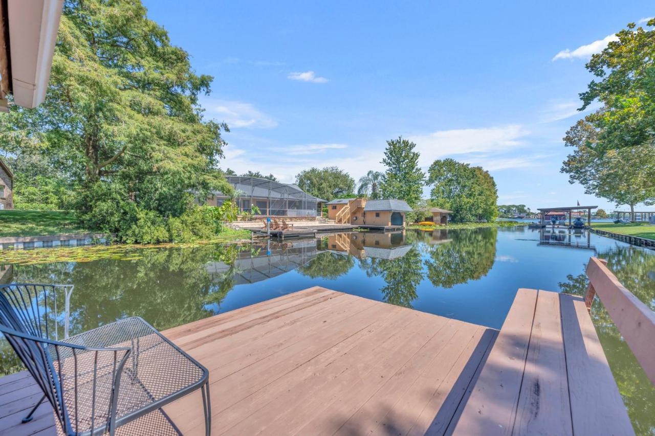 Of Both Worlds Lakehouse Holiday home *