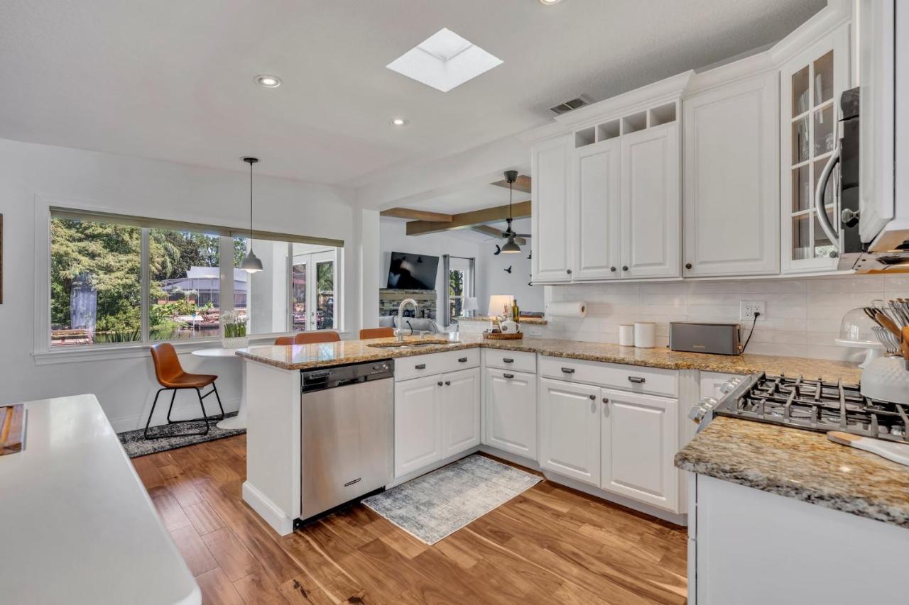 Of Both Worlds Lakehouse Holiday home Orlando