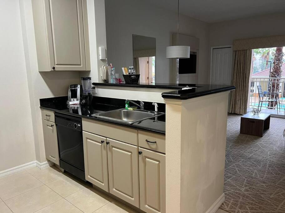 Location 1 Bedroom Near Universal * Orlando