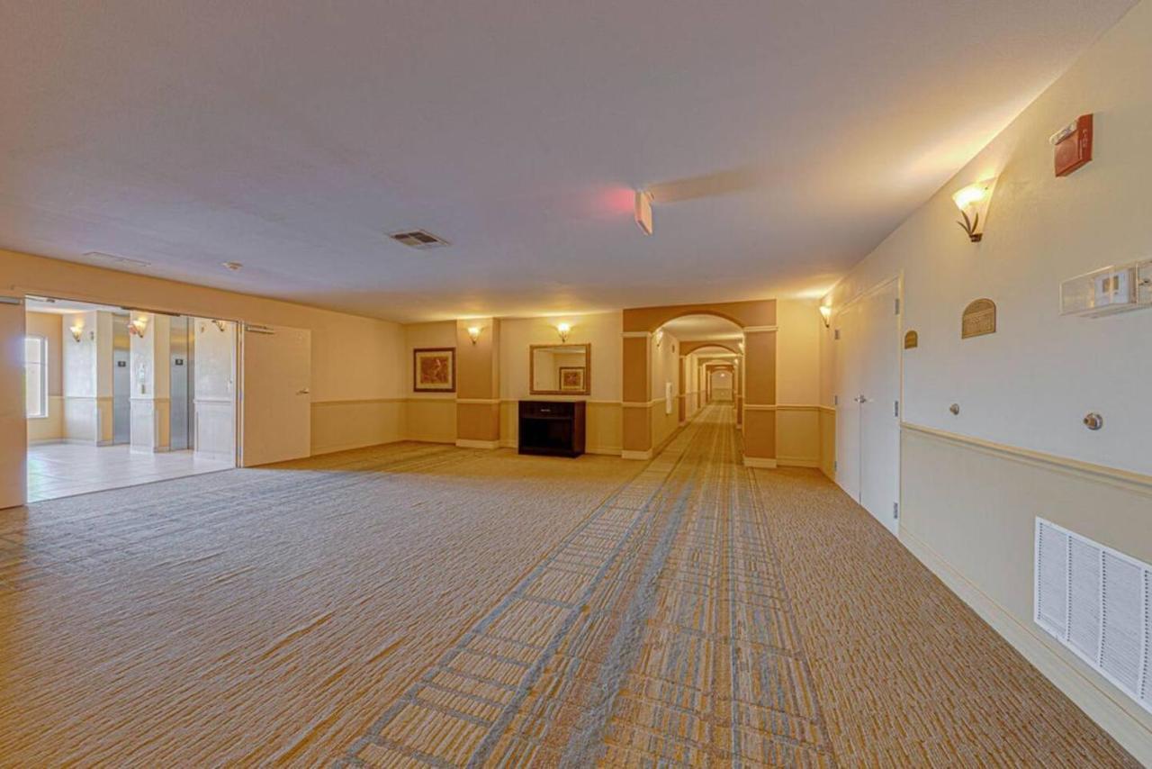 Exquisite 2bdr Near Orlando