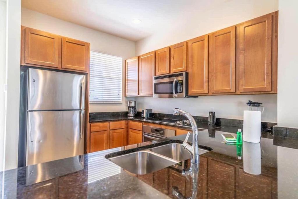 Private Townhome At Regal Oaks Holiday home Orlando