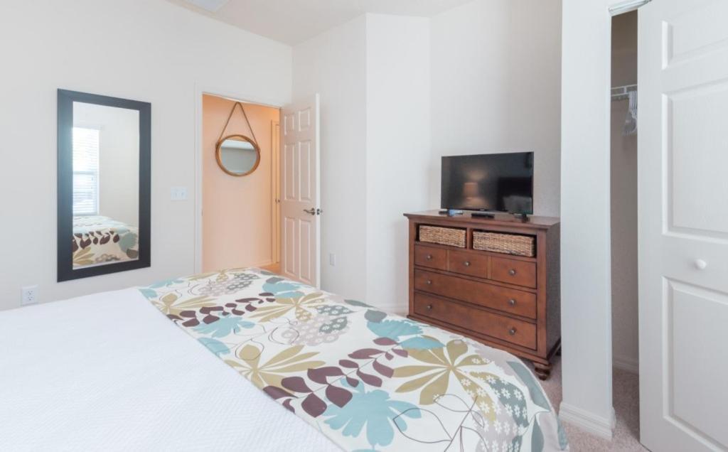 Townhome At West Lucaya 3212 Holiday home
