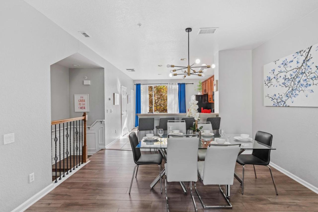 5015 Tideview Circle 44 Orlando
