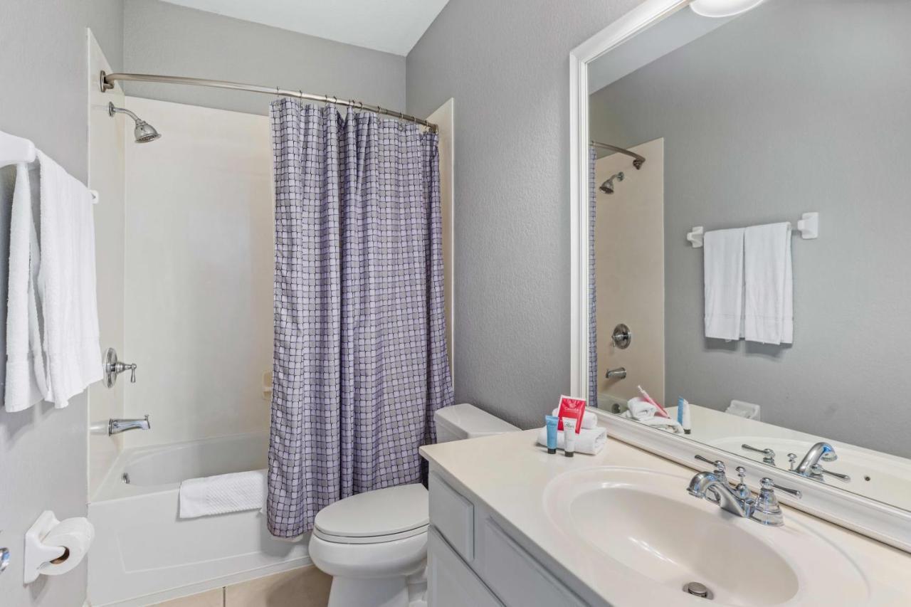 8000 Cool Breeze Drive 108 Holiday home *