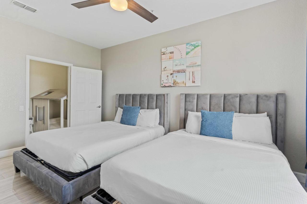 Apartment 4102 Breakview Drive 404
