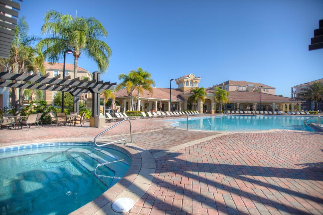 Apartment 4102 Breakview Drive 404