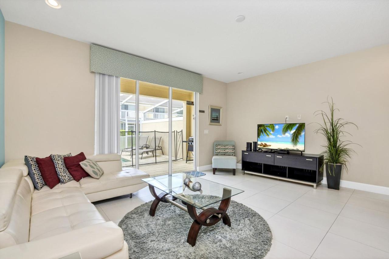 Serenity Townhouse 3br 3ba Holiday home Orlando
