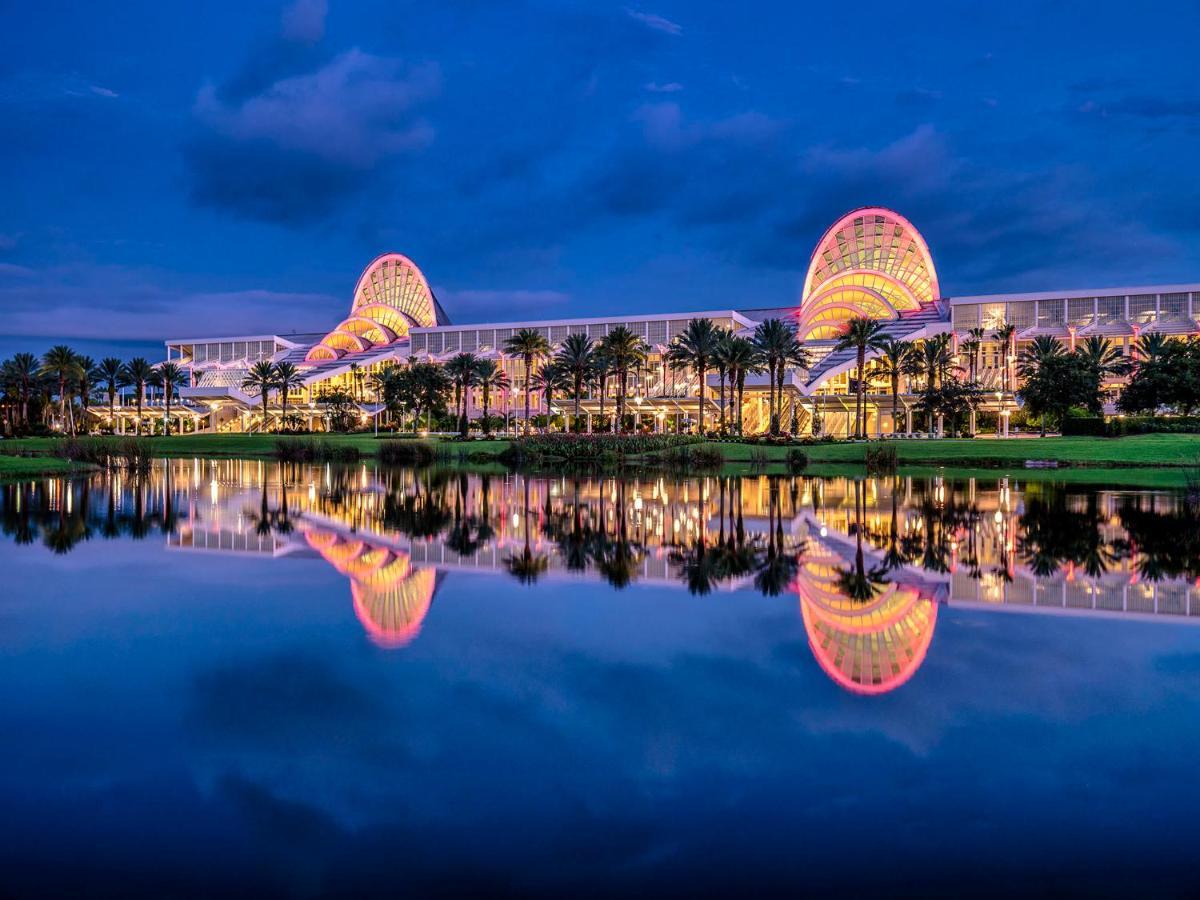 3 Condo, Sleeps 6, 7 Miles To At Vista Cay Orlando