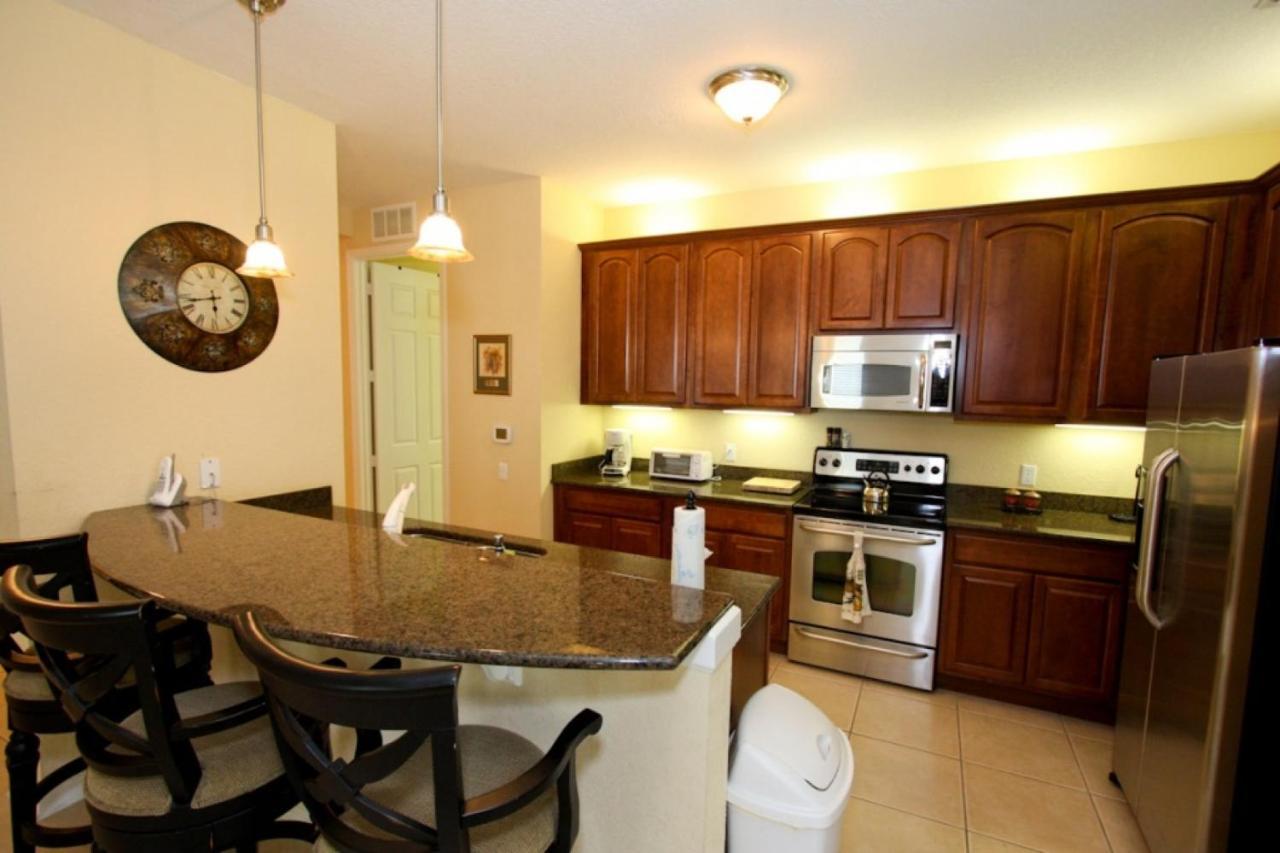 3 Bed Near At Vista Cay Holiday home *