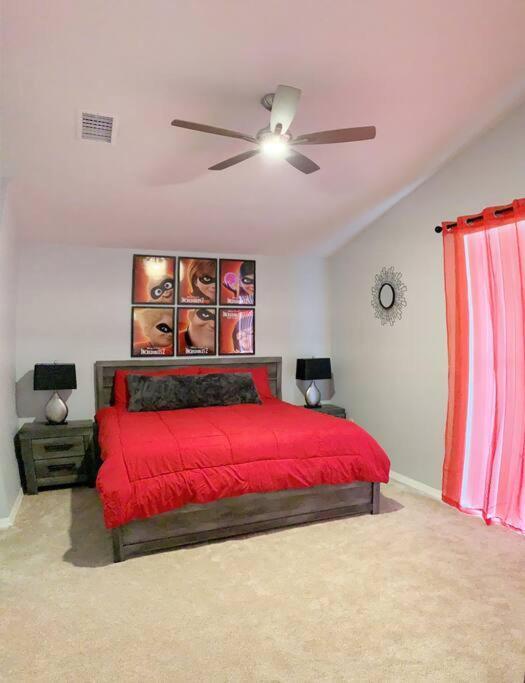 Minutes To Disney! Spacious W/ Private Pool, Themed Rooms! * Orlando
