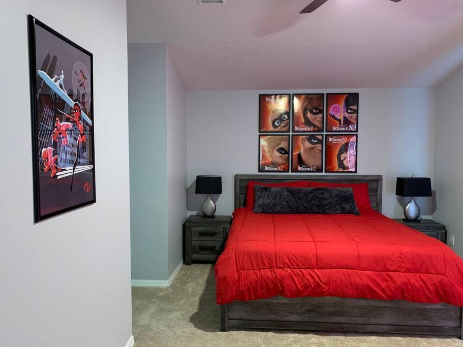 Minutes To Disney! Spacious W/ Private Pool, Themed Rooms! * Orlando