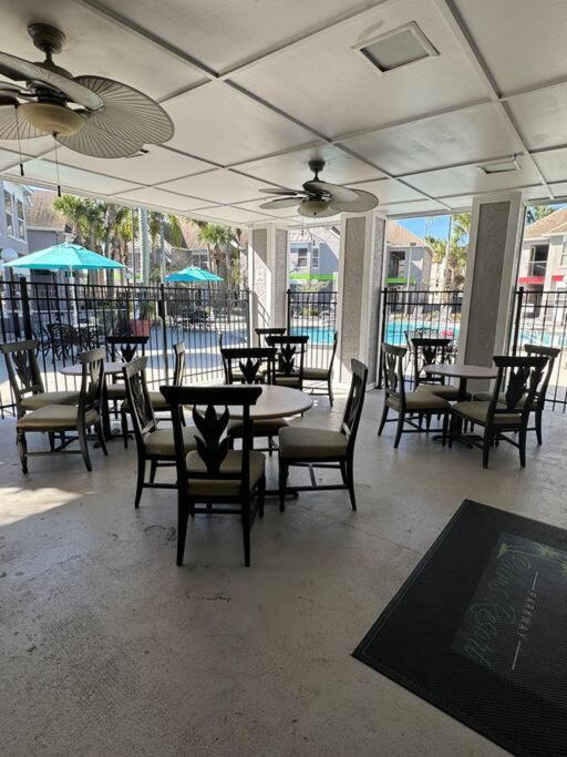 Apartment Very Close To Disney!