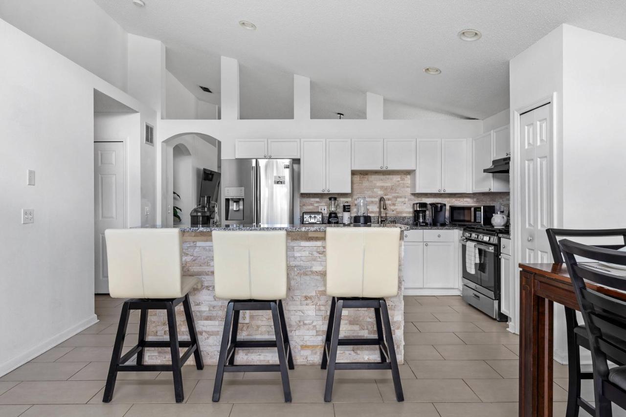 Well Illuminated And Spacious 3 Bedroom Wh15920 Holiday home Orlando