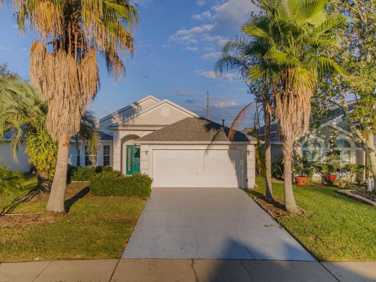 Well Illuminated And Spacious 3 Bedroom Wh15920 *