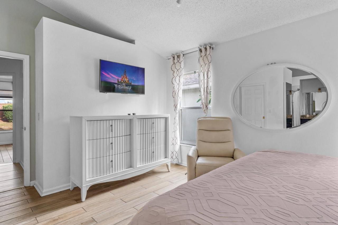 Well Illuminated And Spacious 3 Bedroom Wh15920