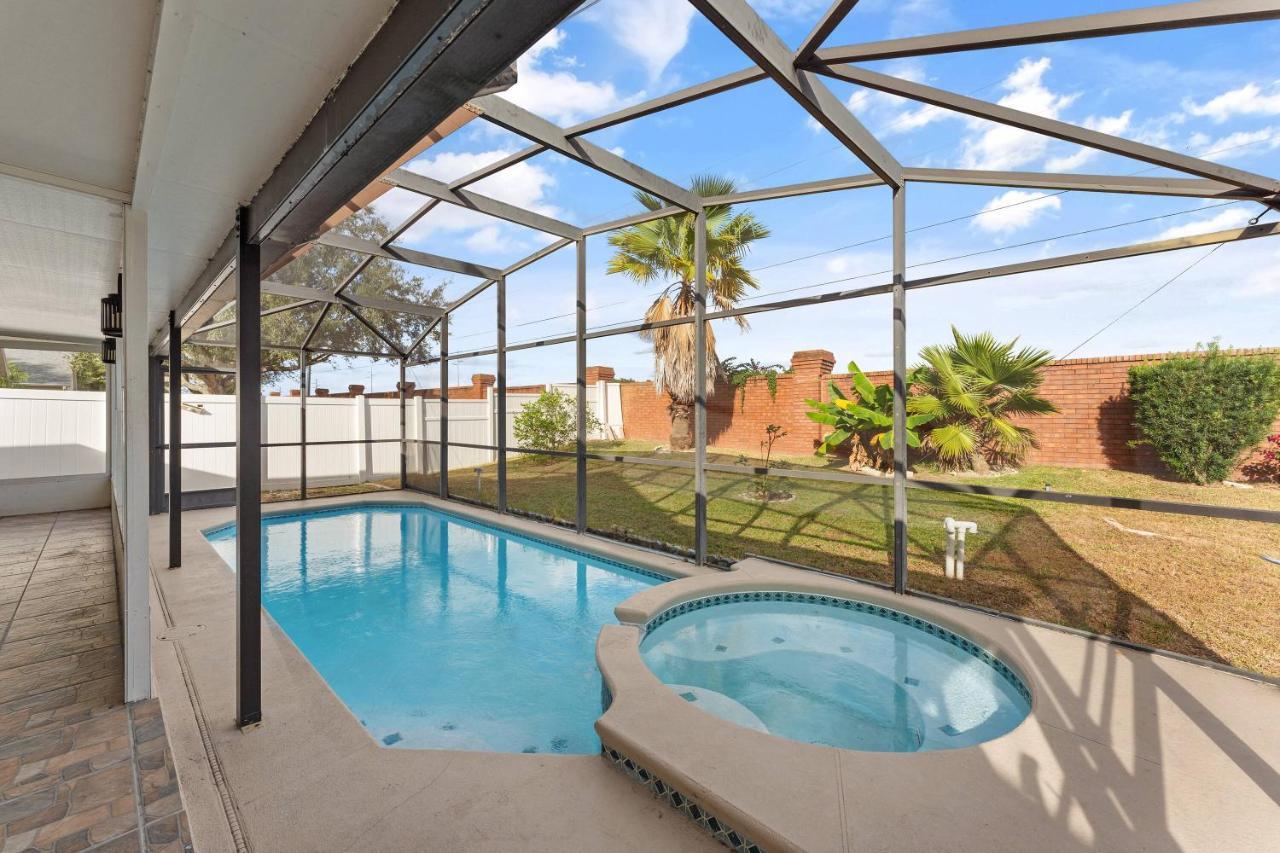 Well Illuminated And Spacious 3 Bedroom Wh15920 Holiday home