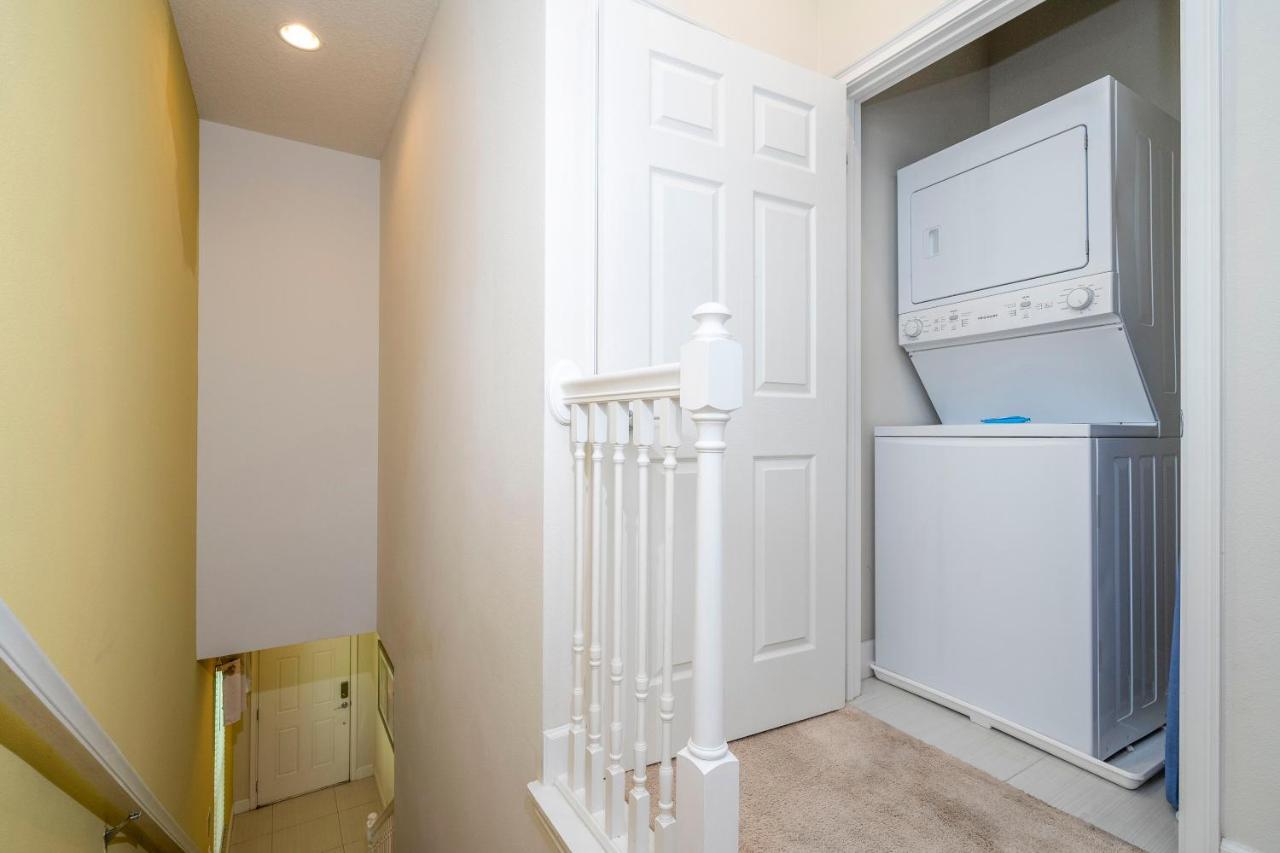 3br Townhouse Near Bbq Grill And Pool Holiday home Orlando
