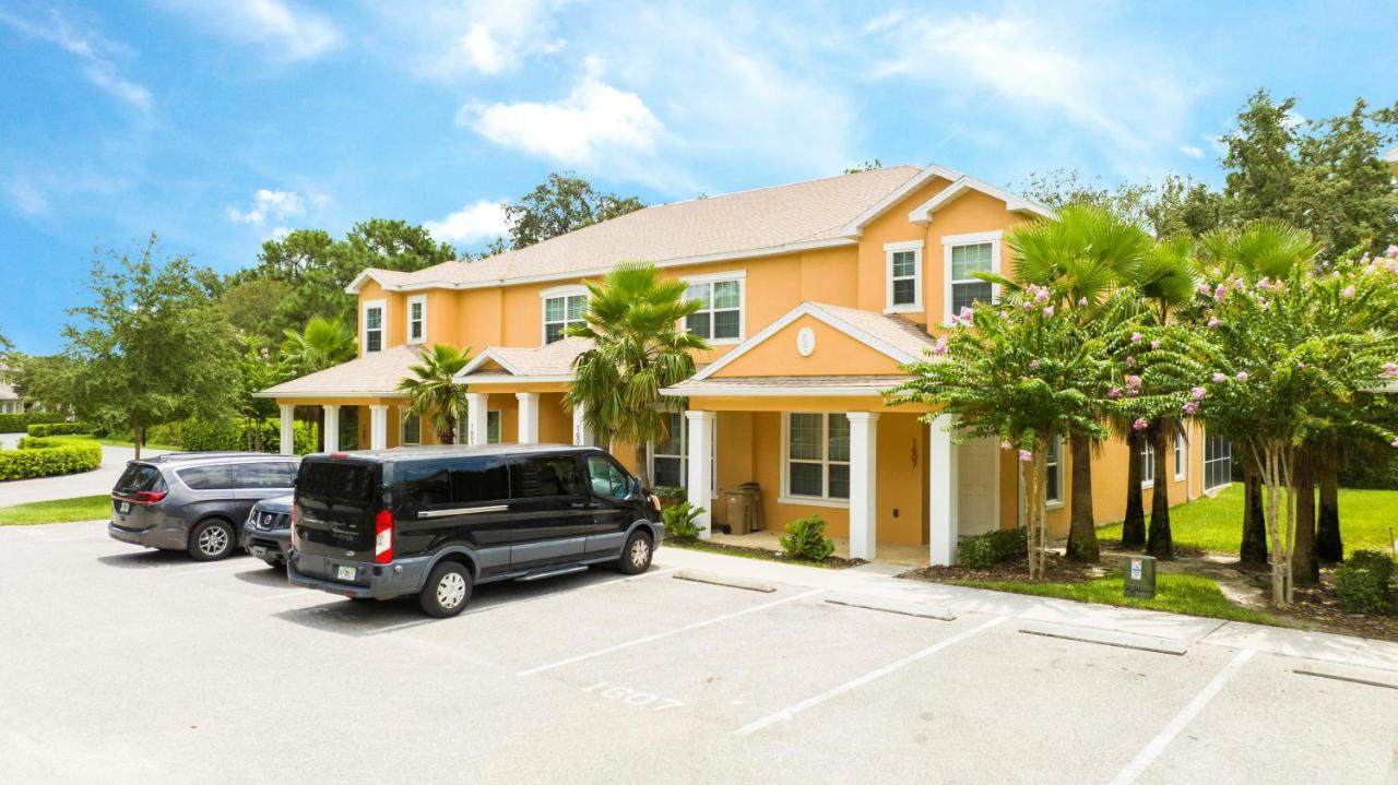 Holiday home 3br Townhouse Near Bbq Grill And Pool Orlando
