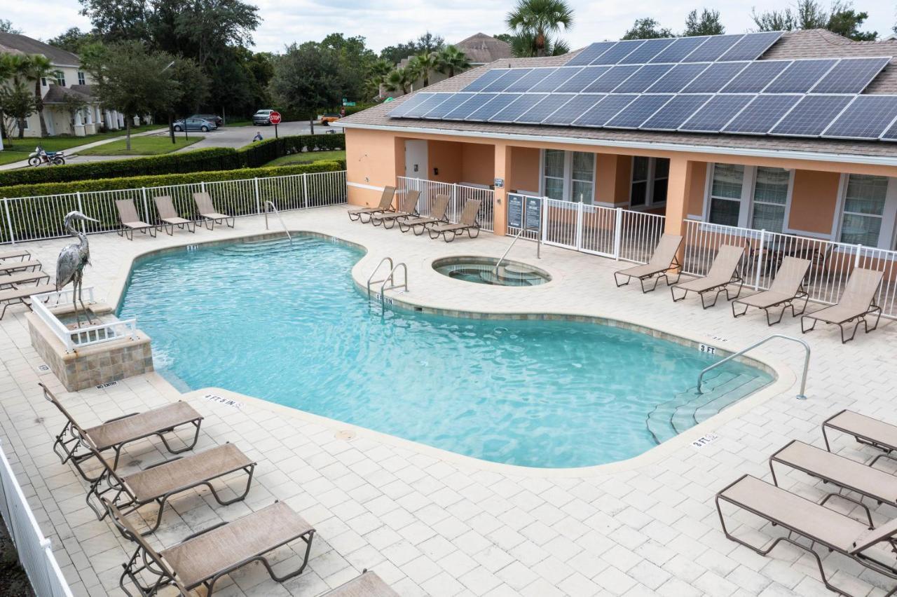 3br Townhouse Near Bbq Grill And Pool Holiday home *