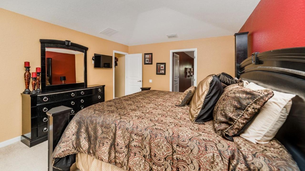 Holiday home Windsor Hills - 6 Bed 4 Baths *