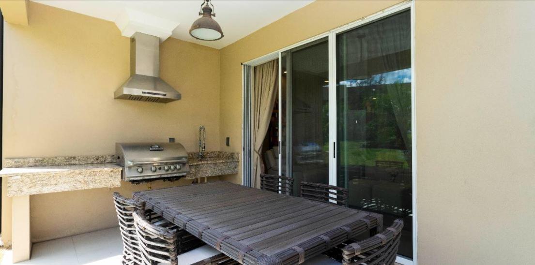 Magic Village - 4 Bed 45 Baths Holiday home