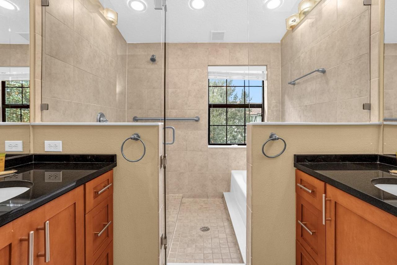 8543 - 4br World Vacation Townhome