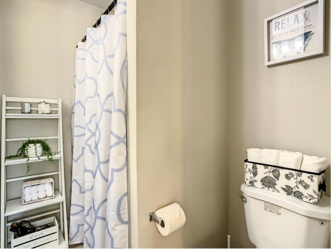 Charming Lakeview Retreat Ii Orlando