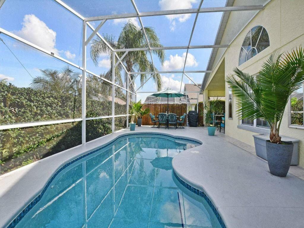 Beautiful 4 Bedroom 10 Minutes To