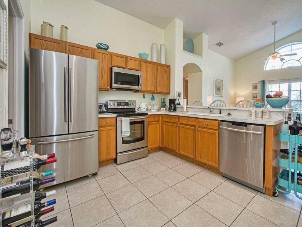 Beautiful 4 Bedroom 10 Minutes To * Orlando