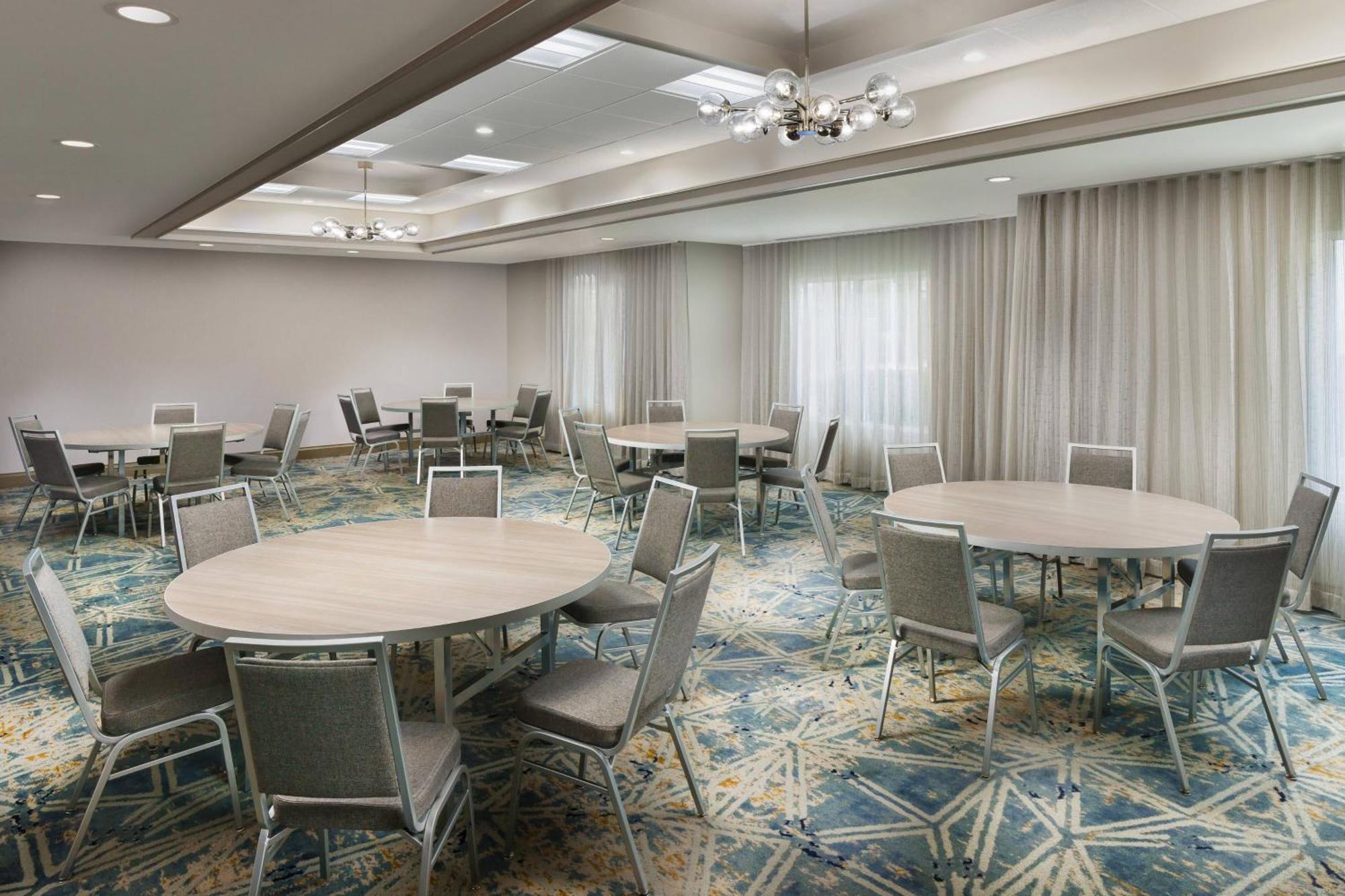 Hotel Courtyard By Marriott Downtown 3*